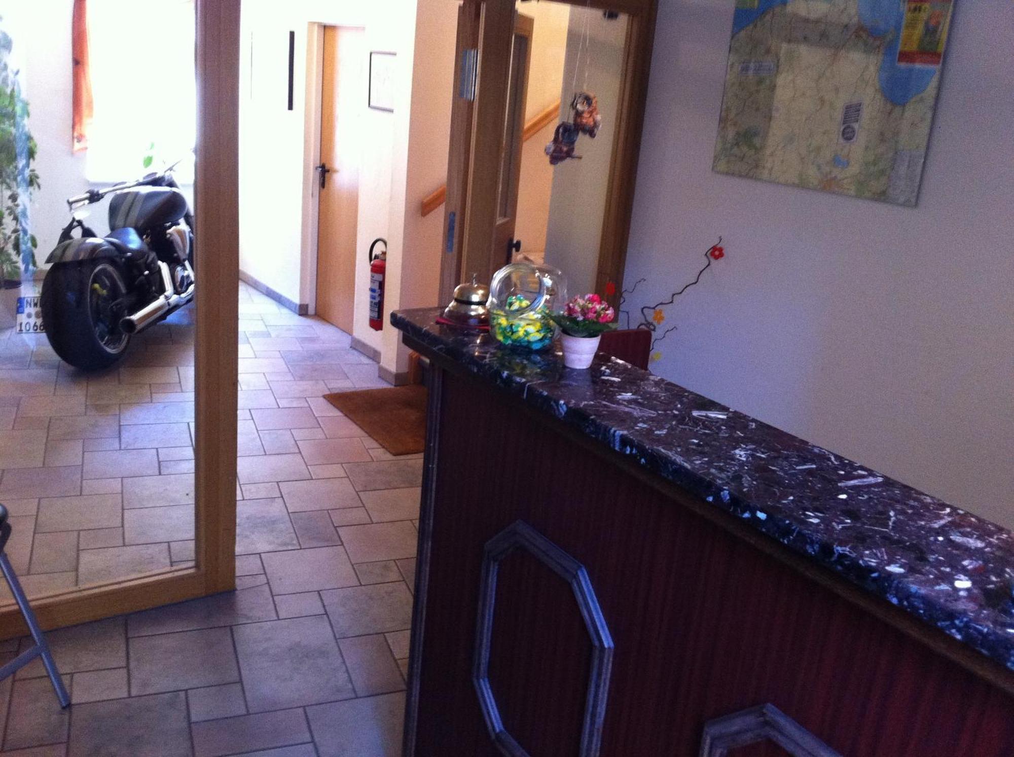 Pension Seba Grevesmuehlen Extérieur photo